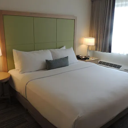 Hotel The At Longwood Medical