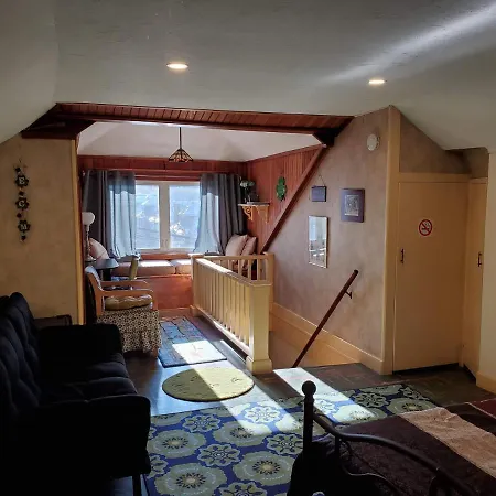 Natalie House