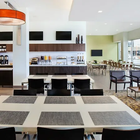 Element By Marriott Seaport District Hotel 3*