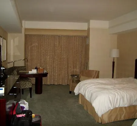 Hotel The Ritz-carlton, 5*