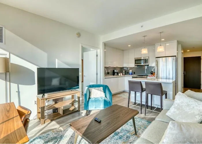 Luxury Apt Near Td Garden