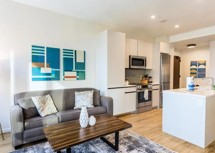 Seaport Apt With City Views - Alx-1512