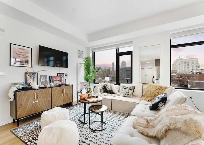 Family-Friendly South End Suite