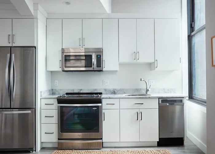 Bi-Level 1Br In Downtown Crossing By Sonder