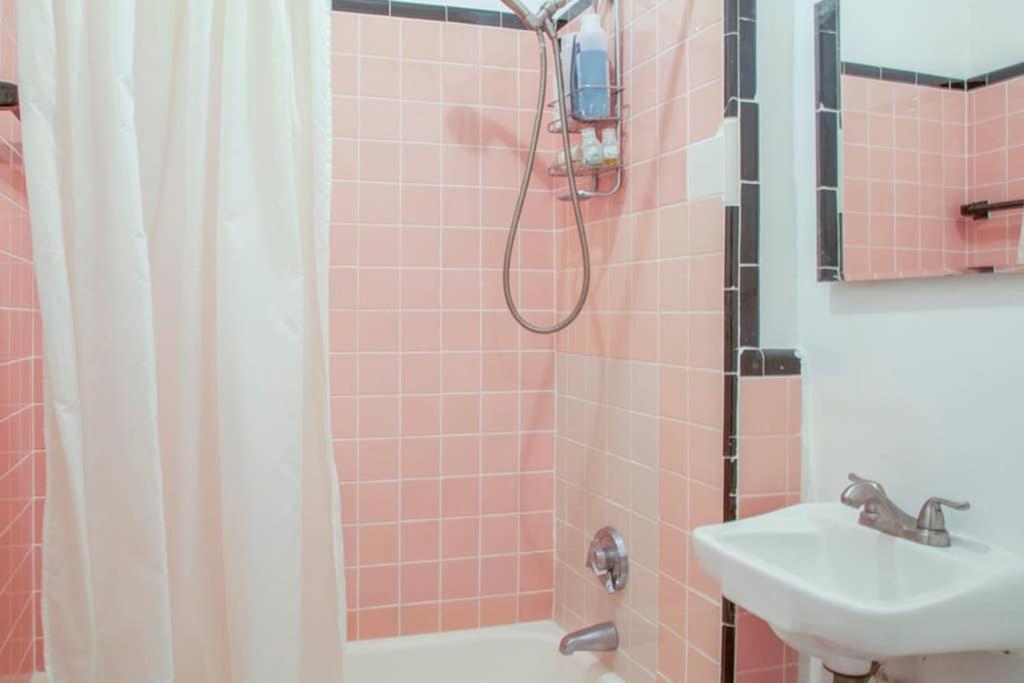 Apartamento Downtown Apt, Near Grocery And Hospitals