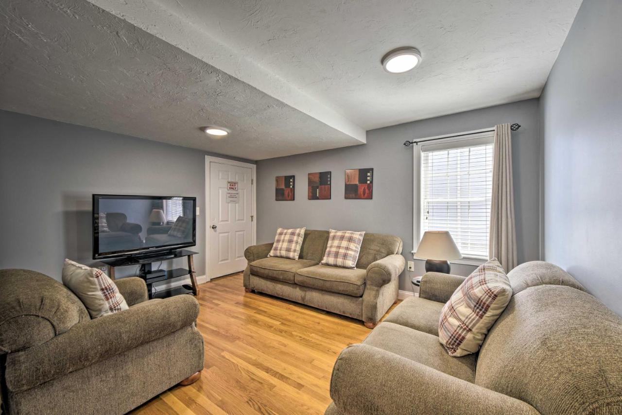 Renovated Apt - Walk To Downtown Transit! Holiday home *