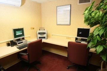 Wyndham Beacon Hill Hotel