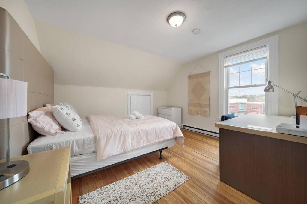 5br 2bh Bright & Spacious In Brighton Apartamento Boston