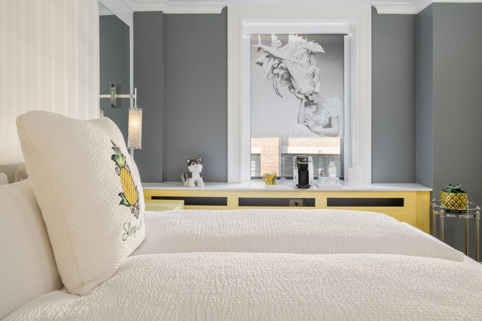 Staypineapple, A Delightful Hotel, South End 4*