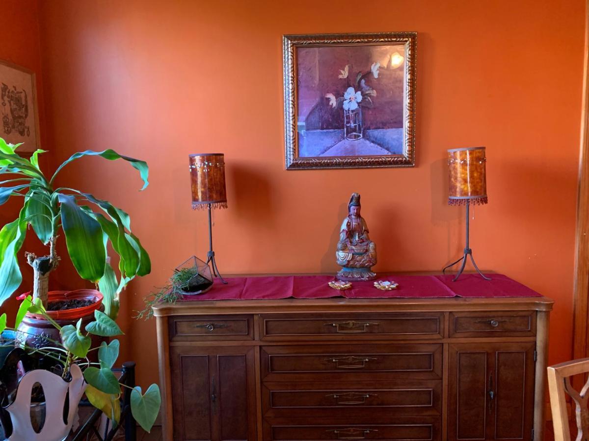 Homestay Beautiful Victorian House,