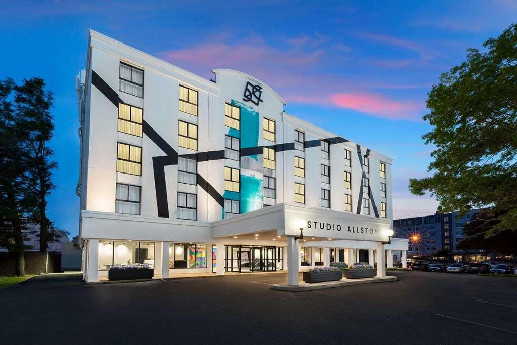 Hotel Allston 4*