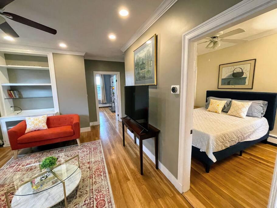 Executive Harvard Allston 3 Bedrooms 2 Baths *