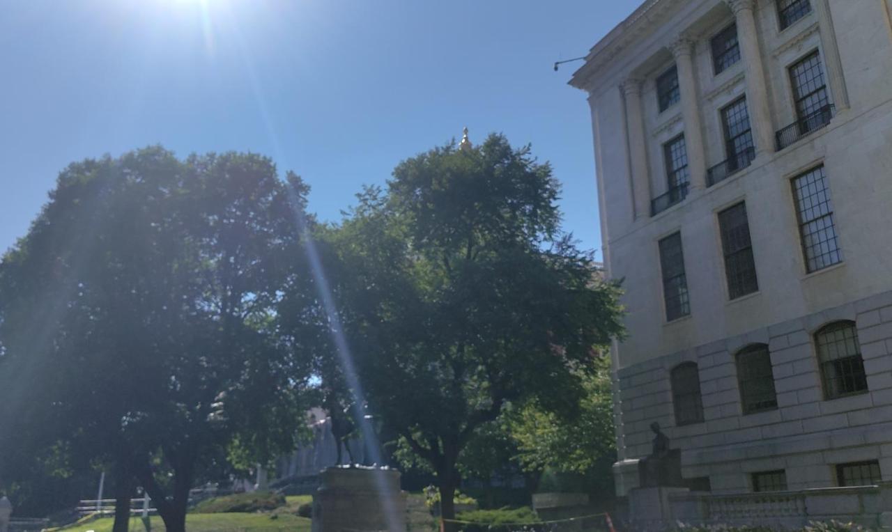 2 Bedroom In Jamaica Plain With Parking Apartamento