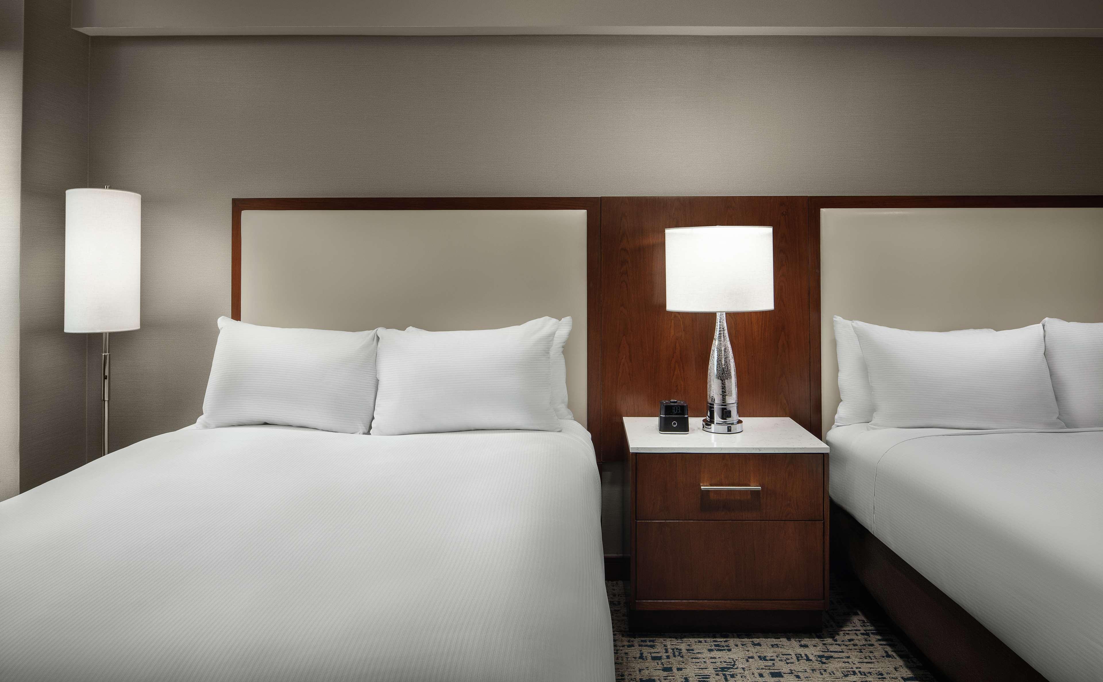 Hilton Logan Airport 4* Boston