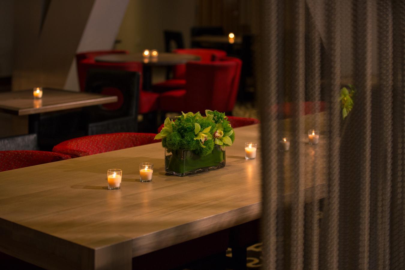 Hotel Pennyweight Boston, Curio Collection By Hilton