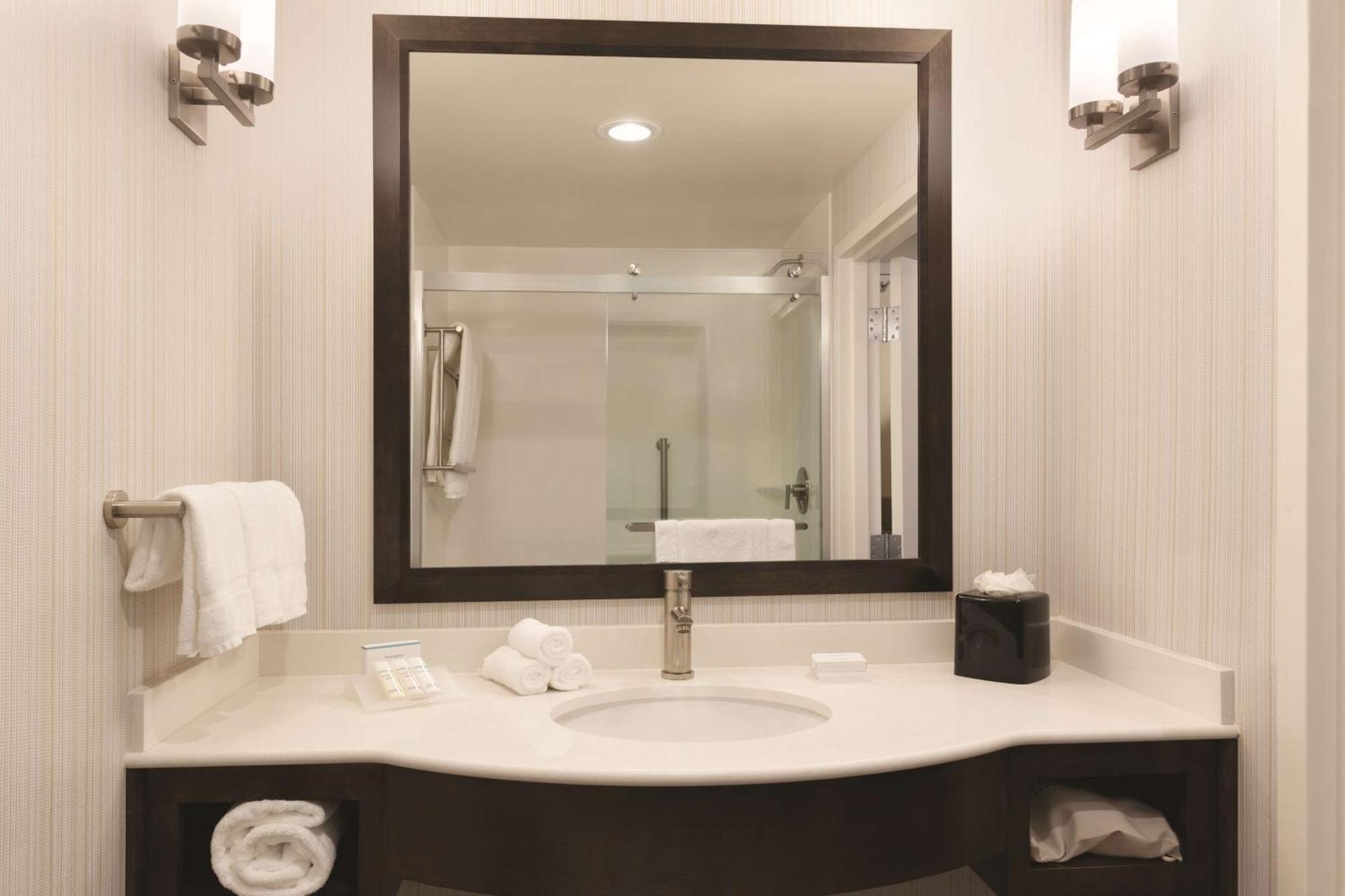 Hotel Hilton Garden Logan Airport