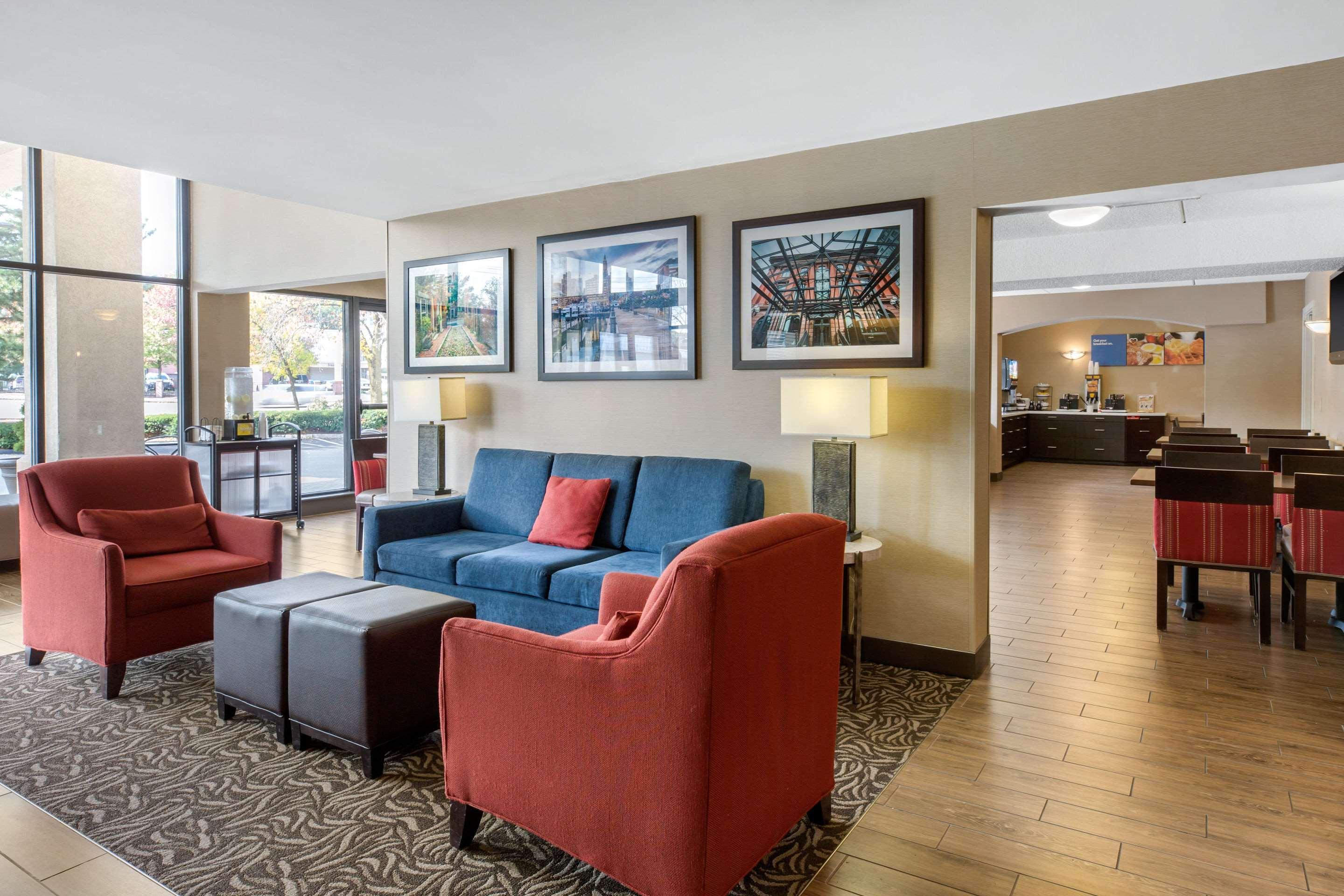 Comfort Hotel 2*