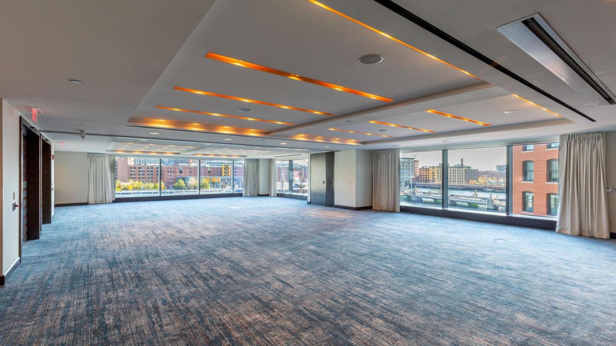 Intercontinental By Ihg Hotel