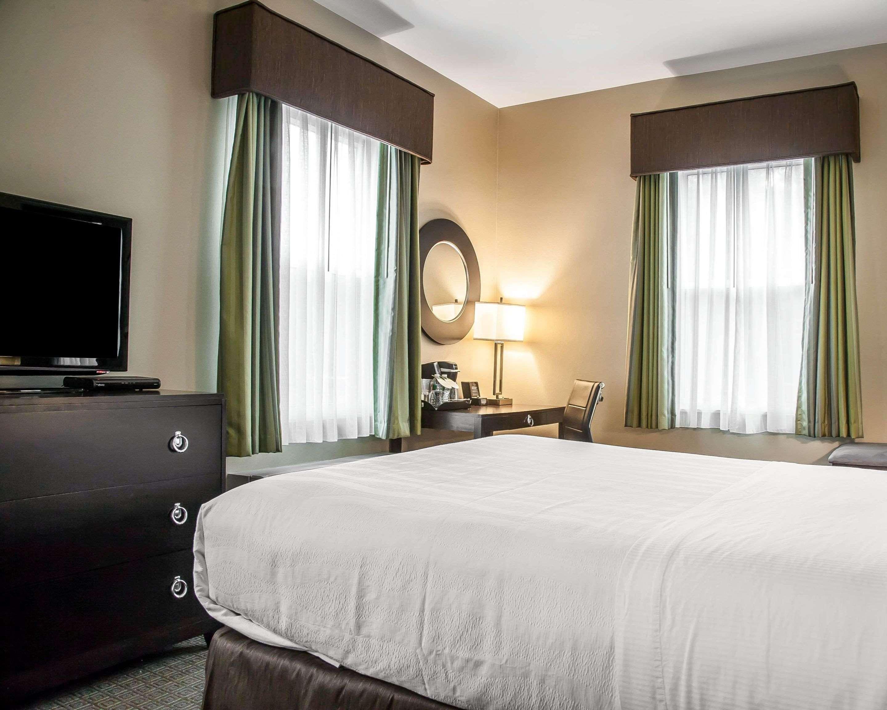 Envision Boston-longwood, Ascend Collection Hotel 3*