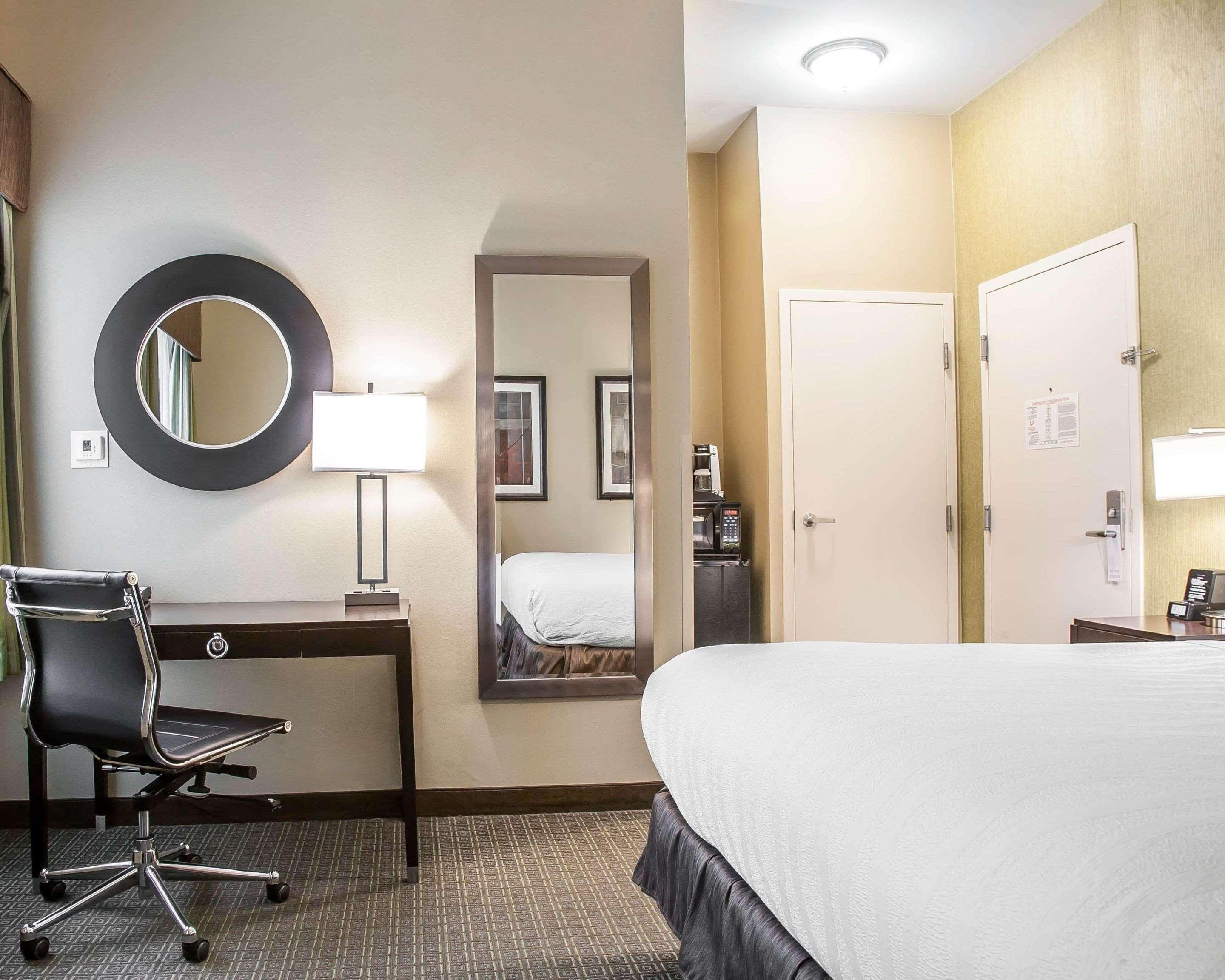 Envision Boston-longwood, Ascend Collection Hotel 3*