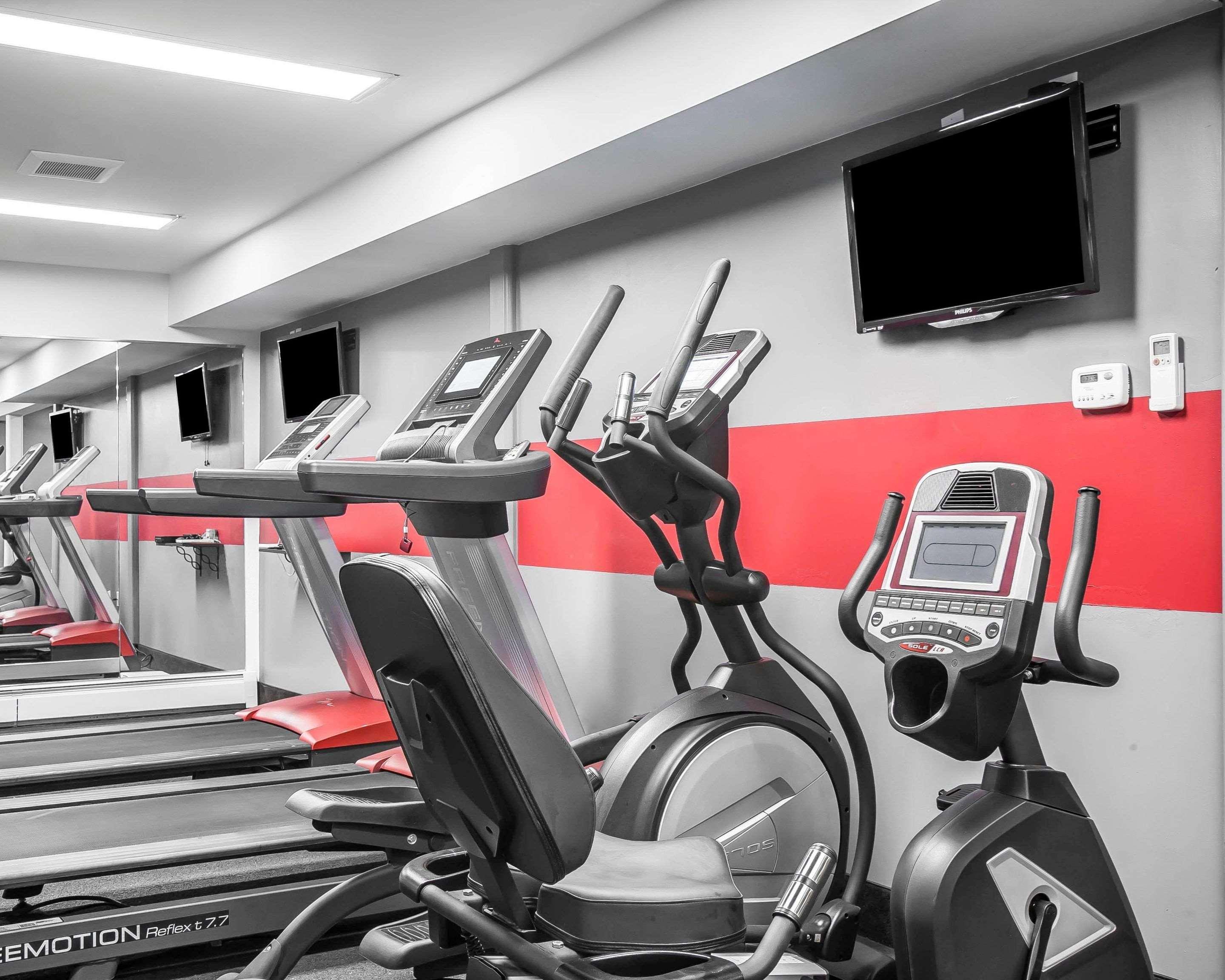 Envision Boston-longwood, Ascend Collection