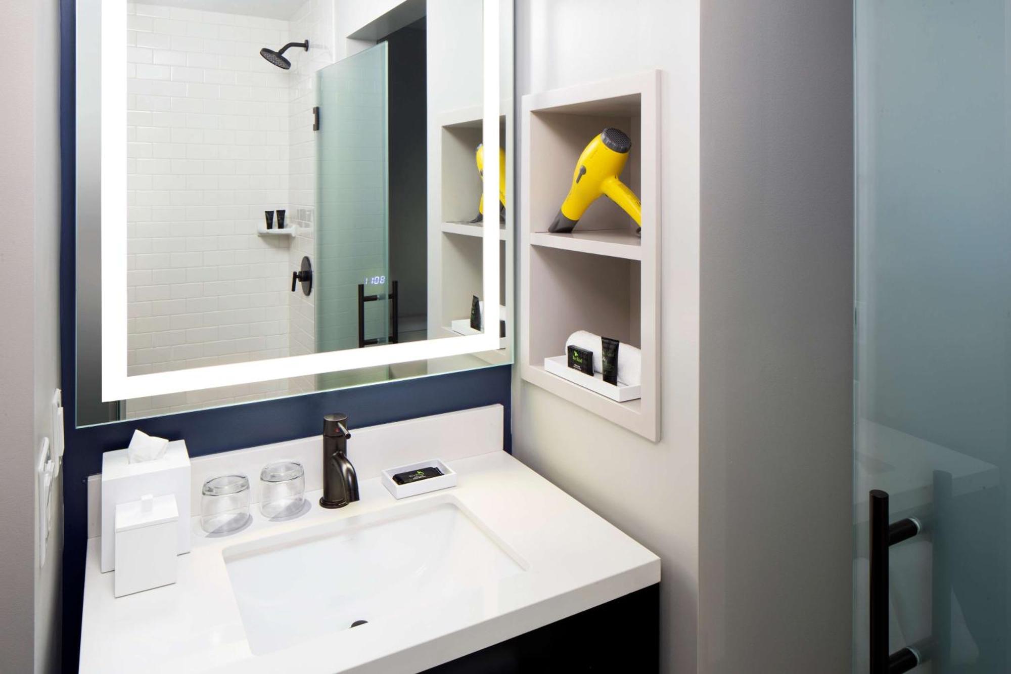 Hyatt Centric Faneuil Hall Hotel Boston