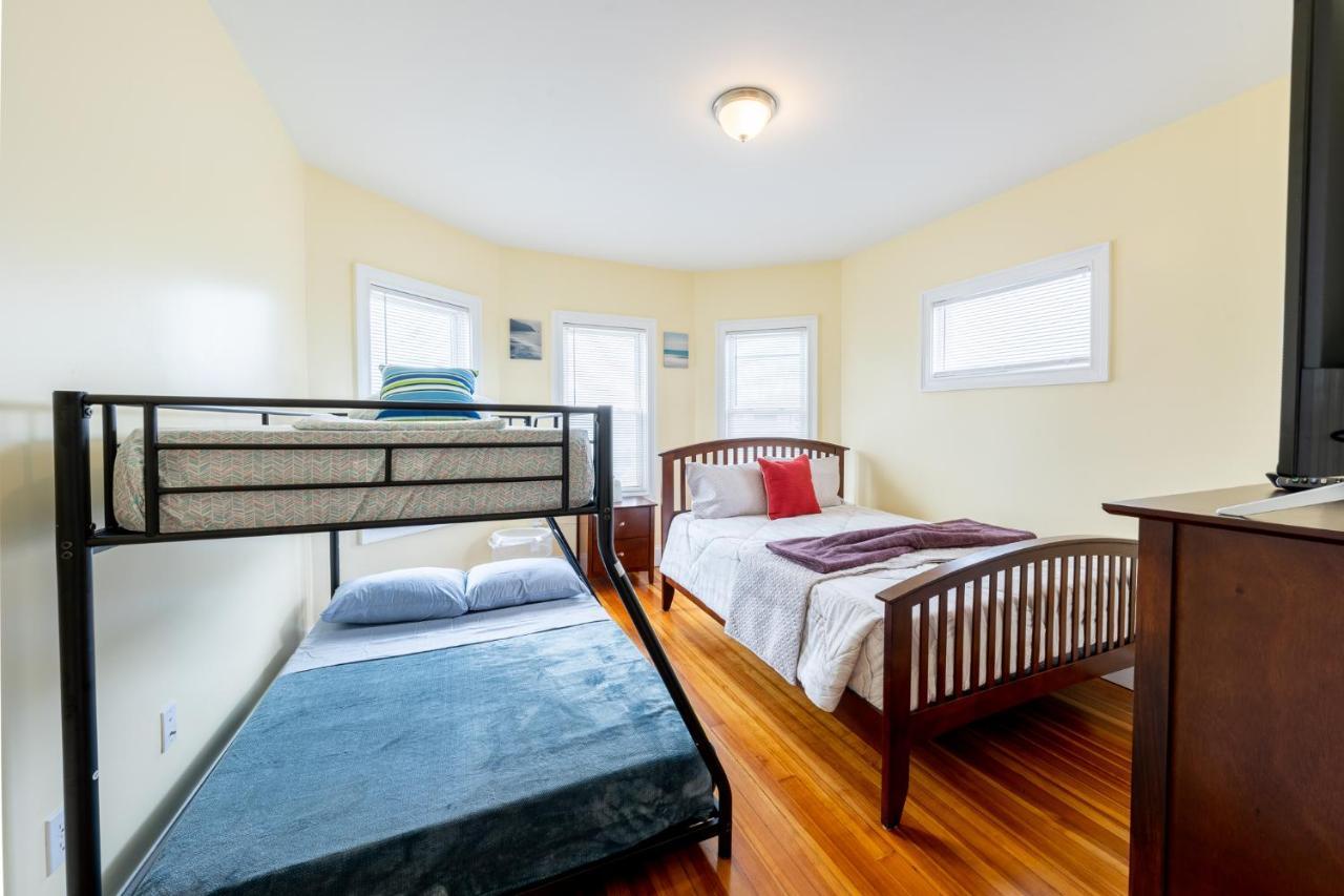 90 - 4br Dorchester - Cozy Near Marina Bay & Parks Boston