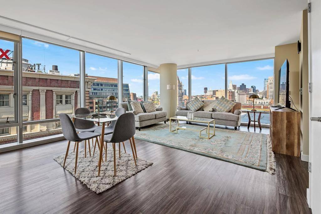 Sparkling 2br / 2ba In Back Bay *