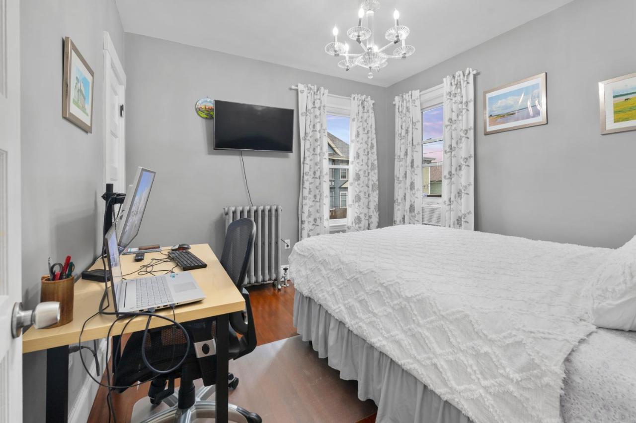 Appartement Bright & Spacious 2br Apartment, Mins From Downtown Boston, Parking *