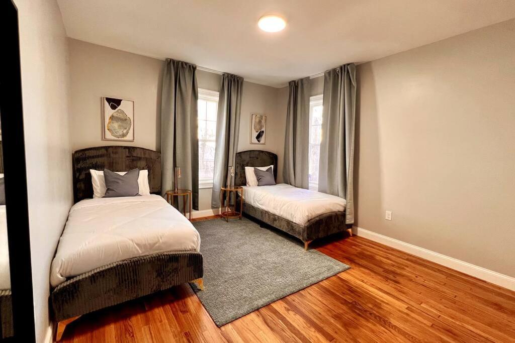 Appartement Jxn Services - Your Away From Home! *