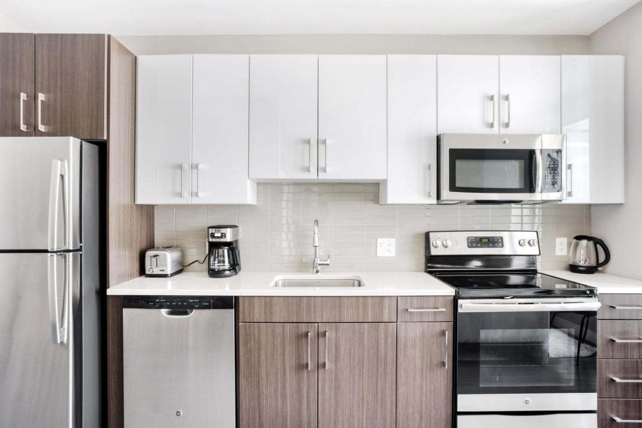 N Station W Wd Gym Nr Td Garden Bos-682 Apartment *