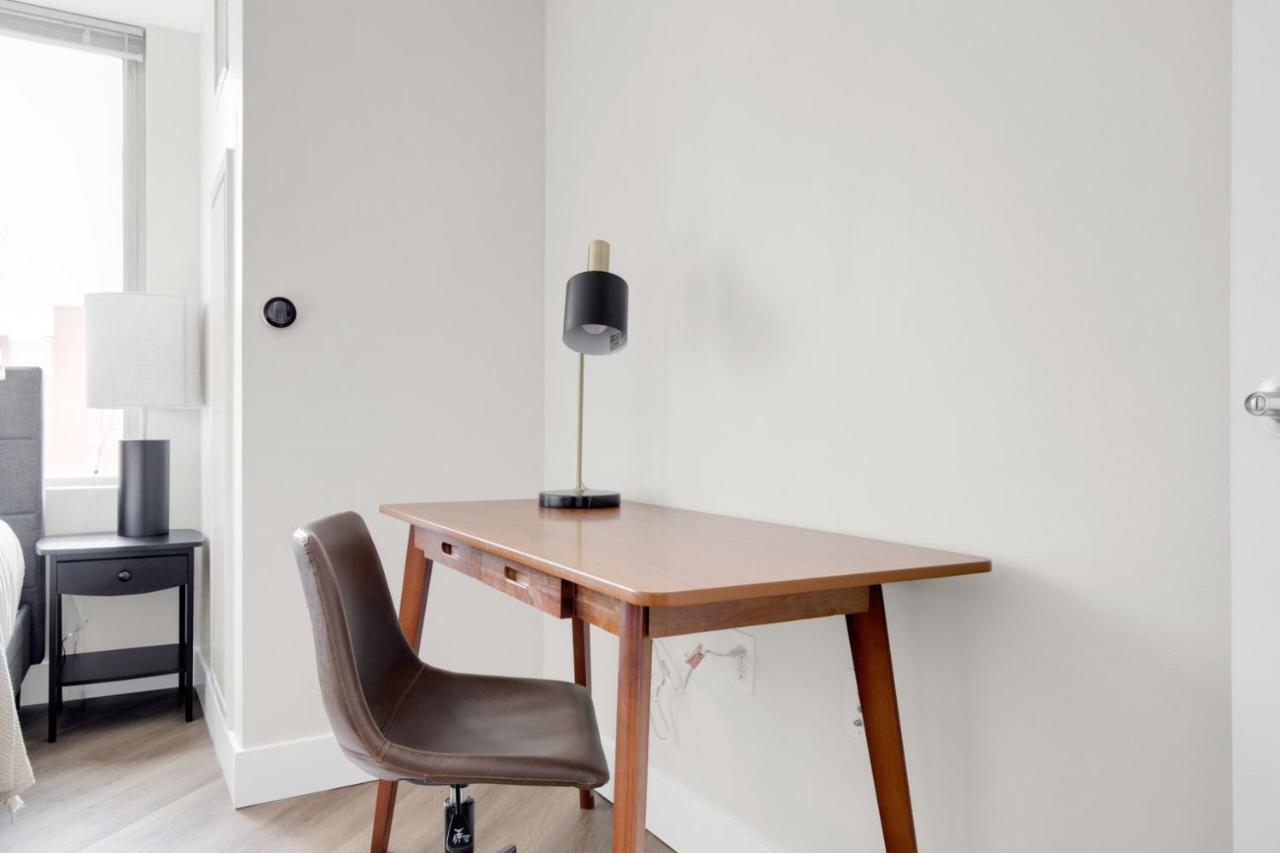 Apartamento E Cambridge 1br W Wd Gym Steps From Train Bos-524