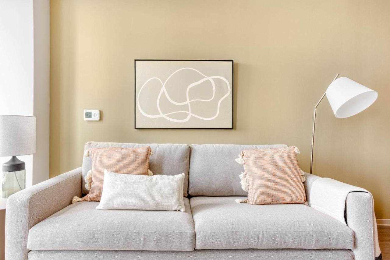 N Station 1br W Wd Gym Nr Td Garden Bos-703 Apartment