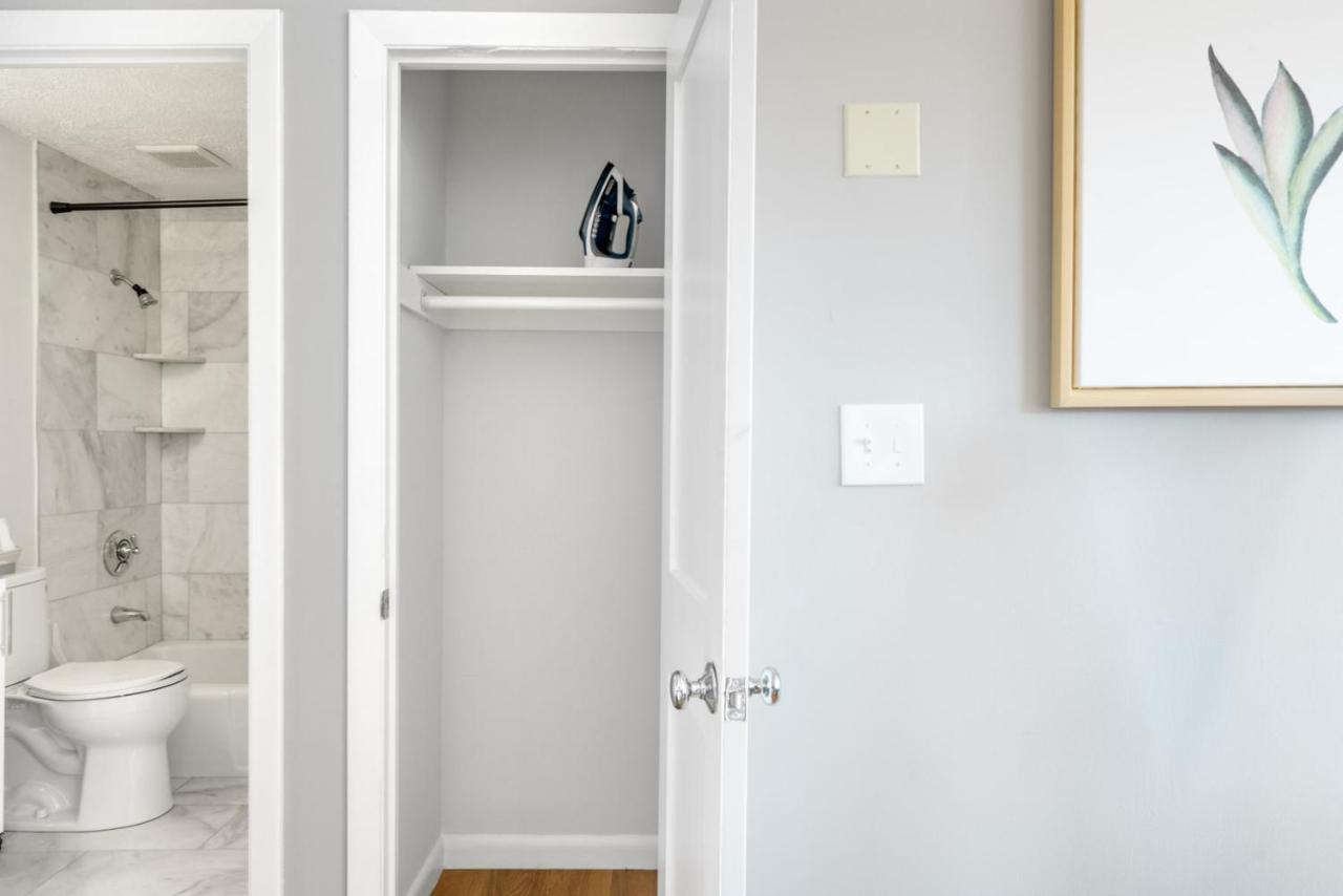 S End 1br Nr Shops Restaurants T Stops Bos-137