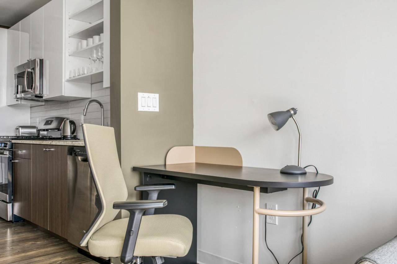 E Cambridge 2br W Gym Wd Nr Lechmere T Bos-636 Apartment