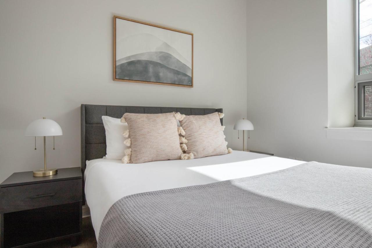 East Cambridge 2br W Gym Wd Nr Lechmere T Bos-869 Apartment