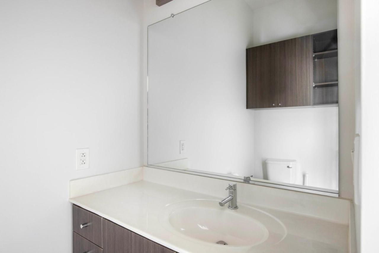 Apartment East Cambridge 2br W Gym Wd Nr Lechmere T Bos-869 Boston