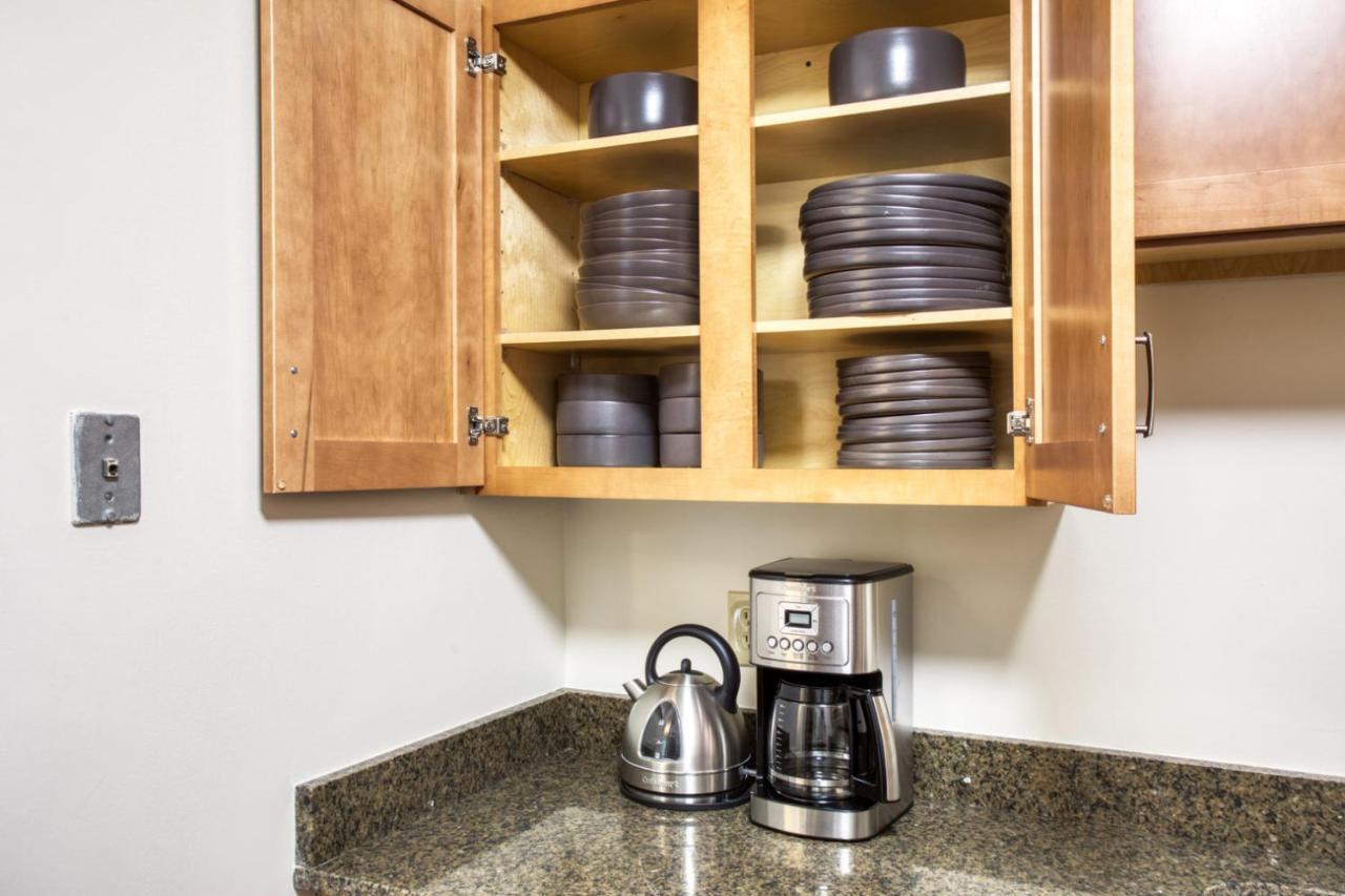 Back Bay 2br2b Steps From Prudential Center Bos-410 Apartment