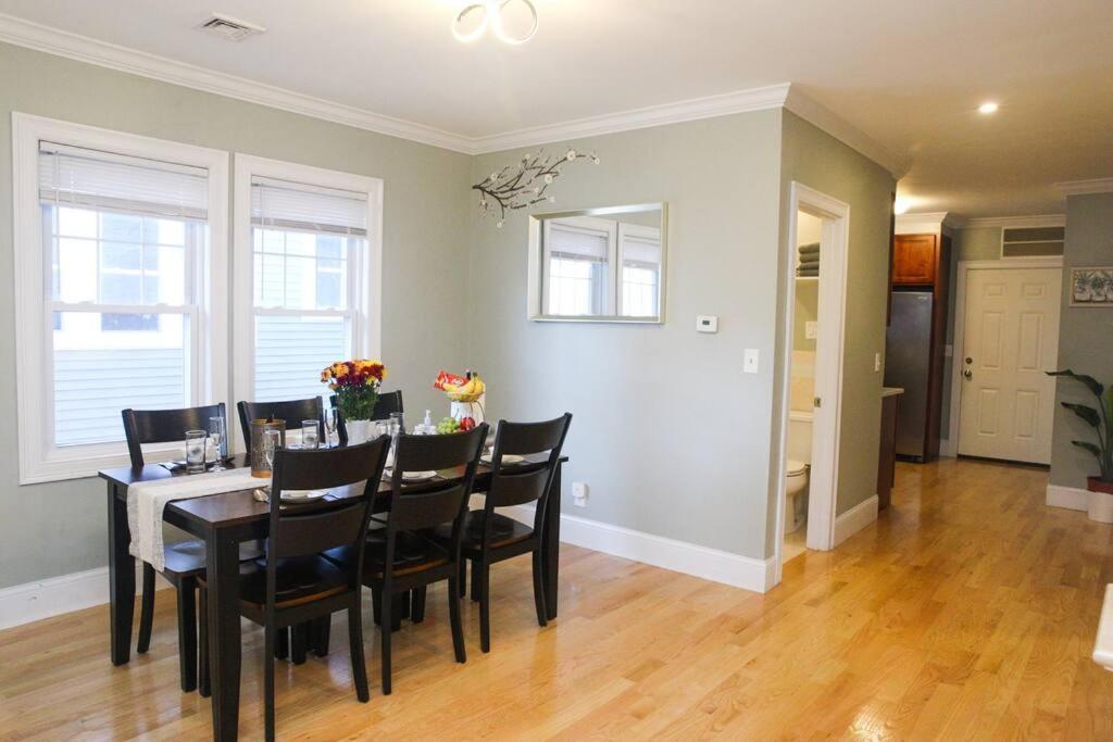 Apartamento Renovated 4br3ba Escape - Near Public Transportation *
