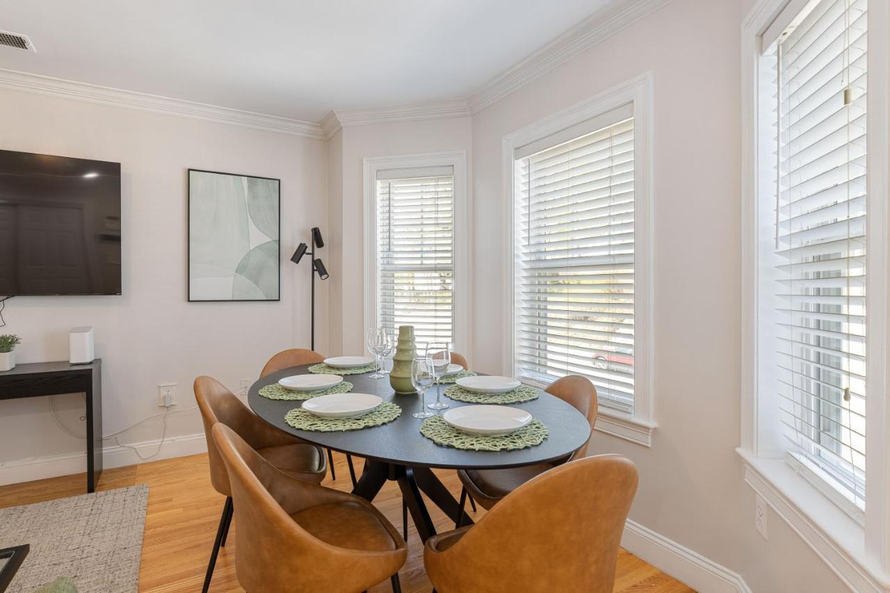 Apartamento Amazing Family-friendly And Group-friendly #thebackdorch Boston