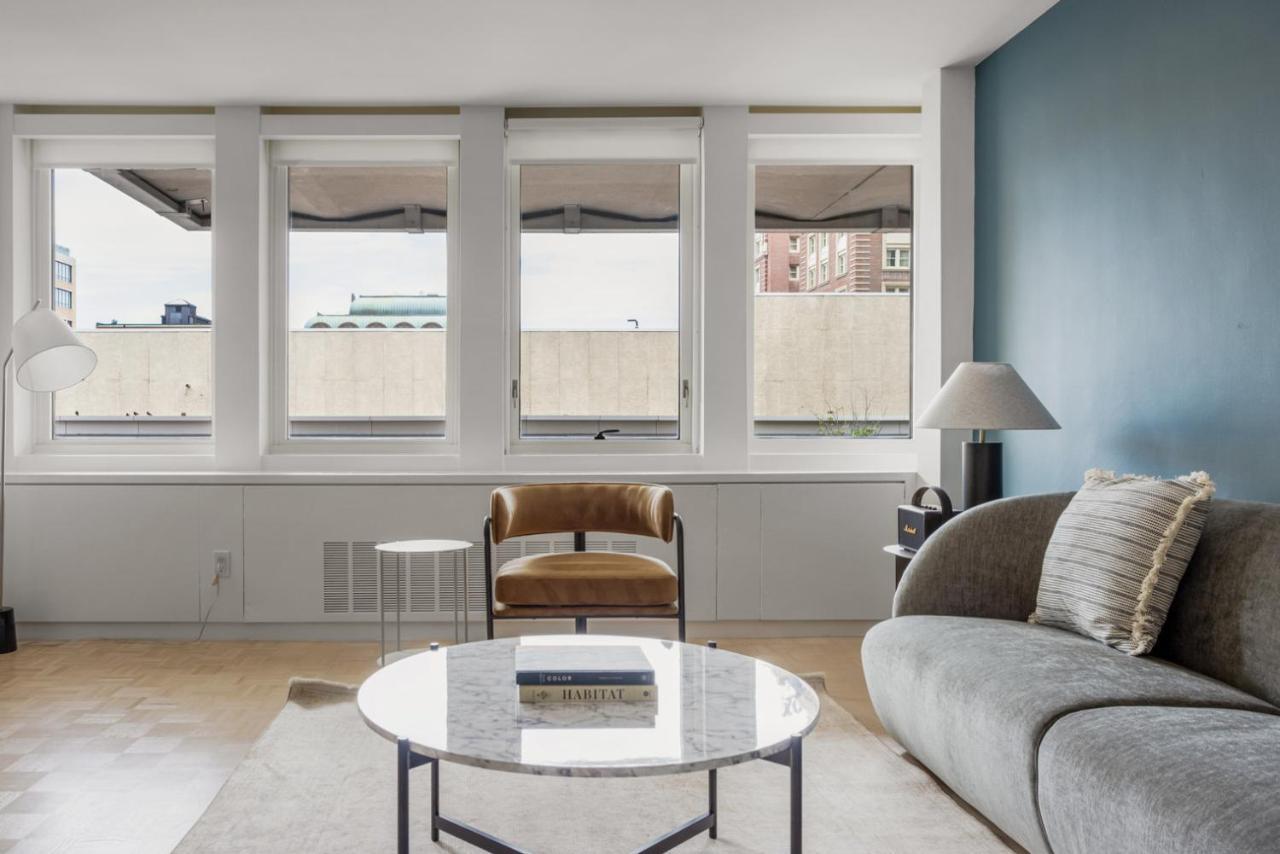 Back Bay 1br W Wd Nr Newbury St Bos-727 *