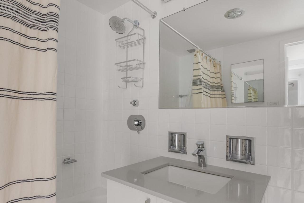 Apartment Back Bay 1br W Wd Nr Newbury St Bos-727 *