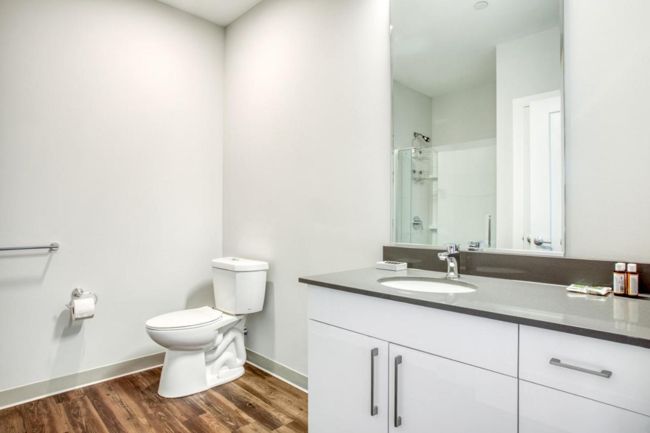 Brighton 1br W Wd Gym Nr T Shops Dining Bos-431 Apartamento Boston