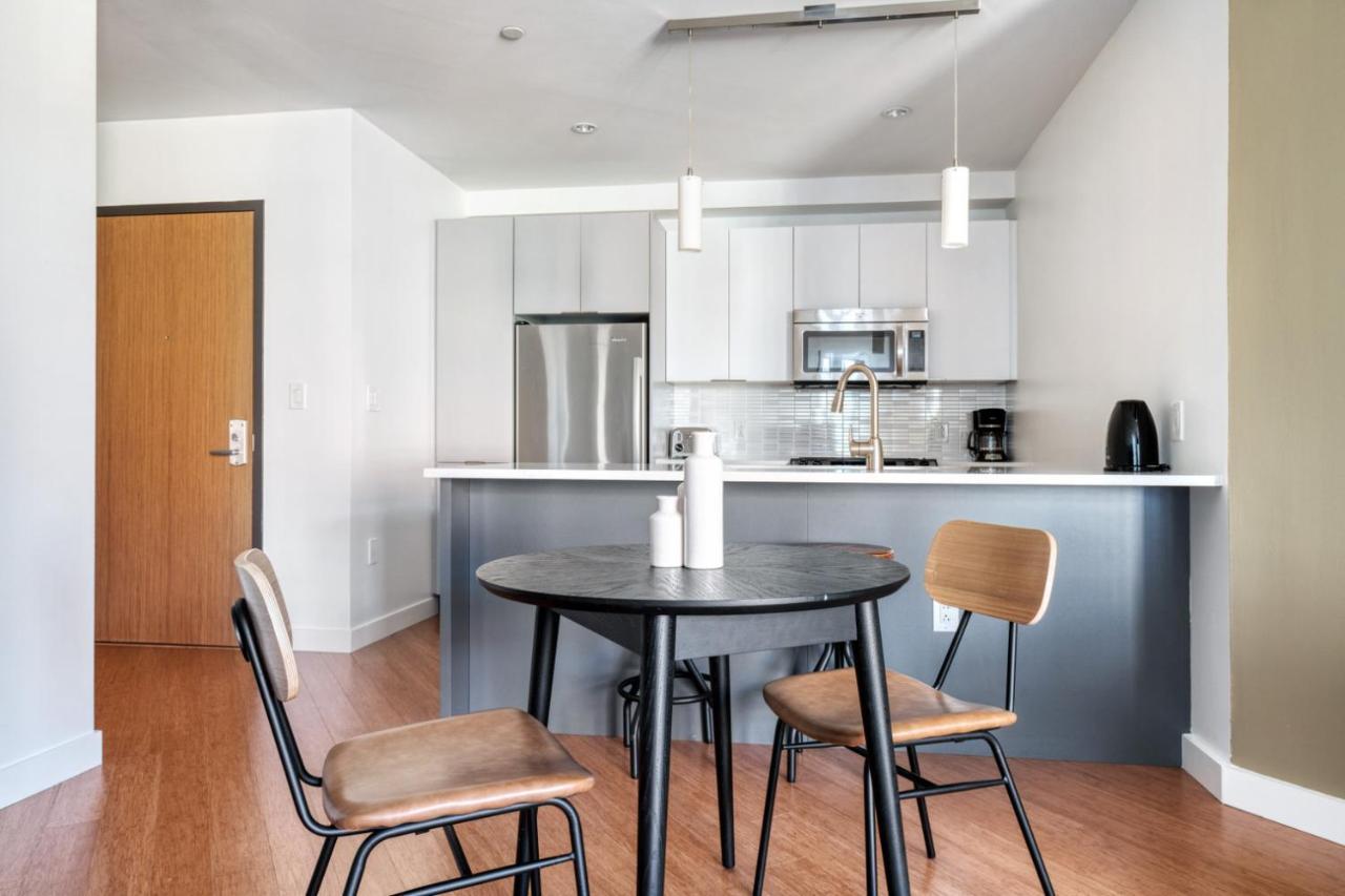 Downtown 1br W Wd Gym Nr Greenway Bos-832 *