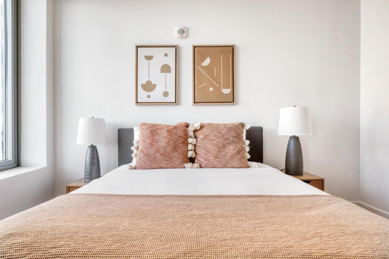 Downtown 1br W Wd Gym Nr Greenway Bos-832 *