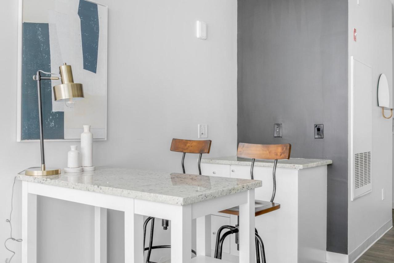 Apartment E Cambridge 2br W Gym Wd Nr Lechmere T Bos-635 *