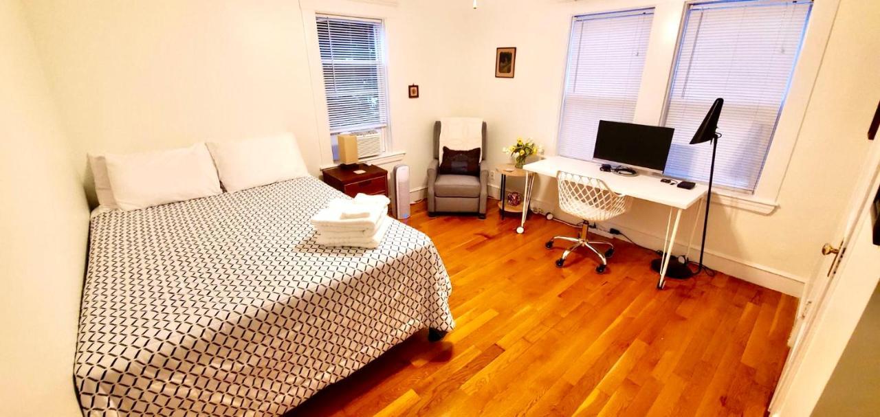 Apartamento Near Train Station Gorgeous 3-bedroom With Patios Boston