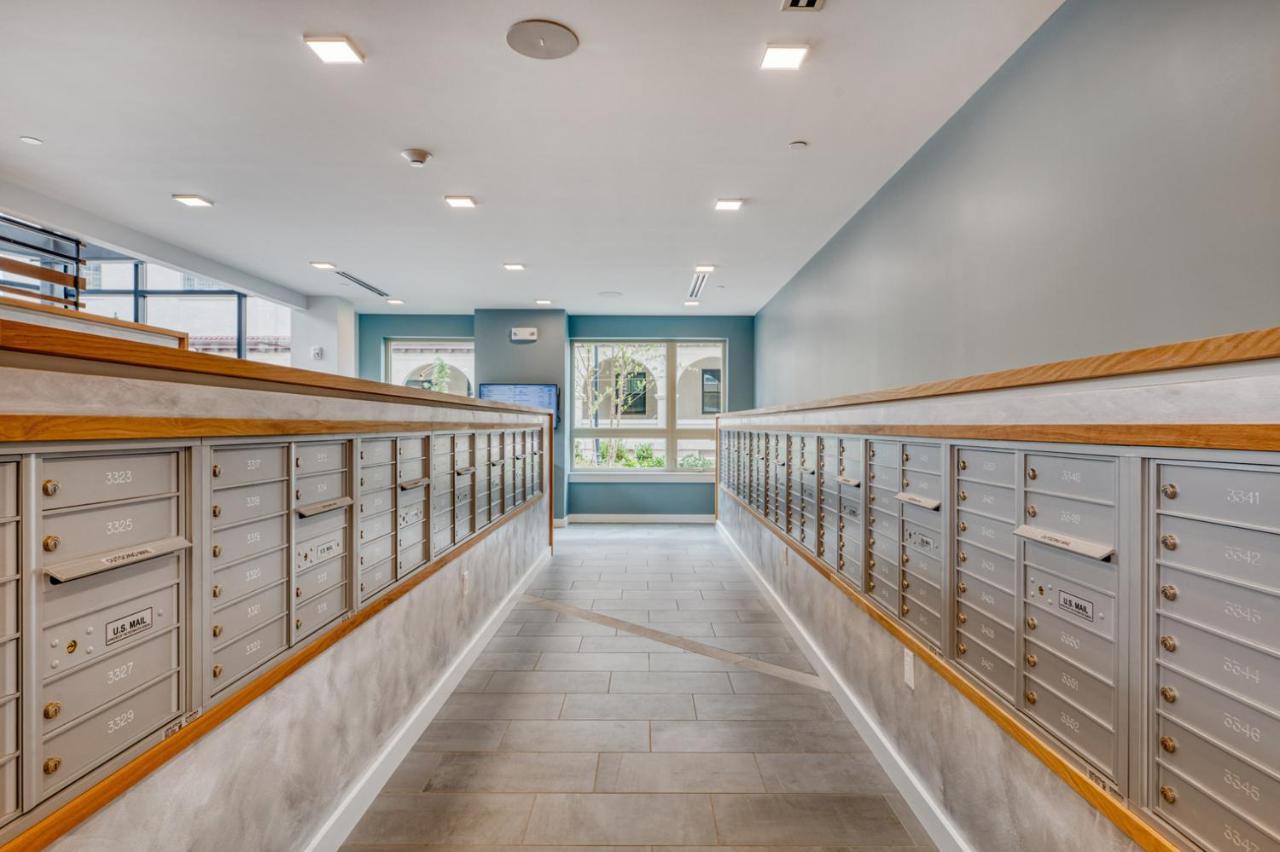 Brighton 1br W Wd Gym Nr T Shops Dining Bos-433 Apartamento Boston