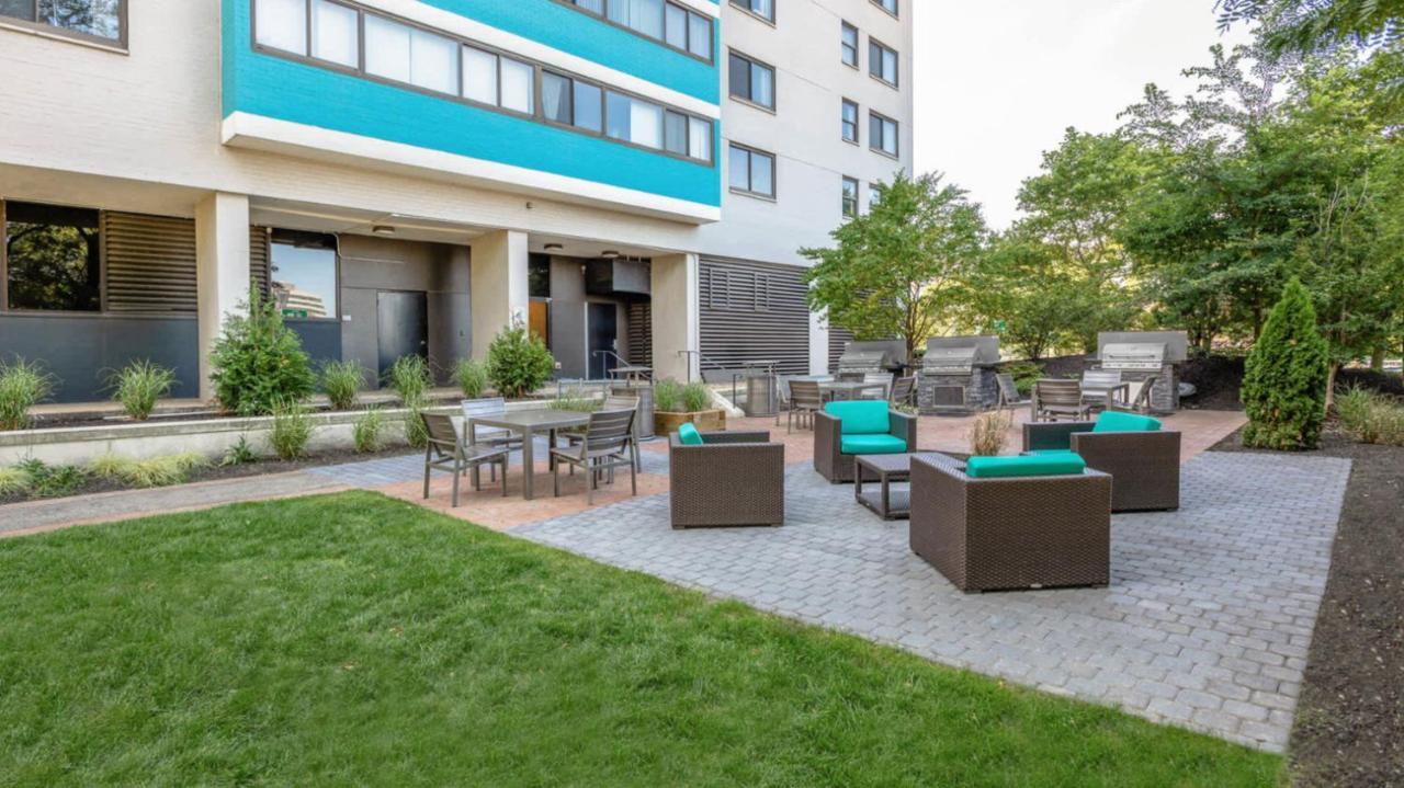 Spacious Beacon Hill 2br Wviews Gym Bos-497 Boston