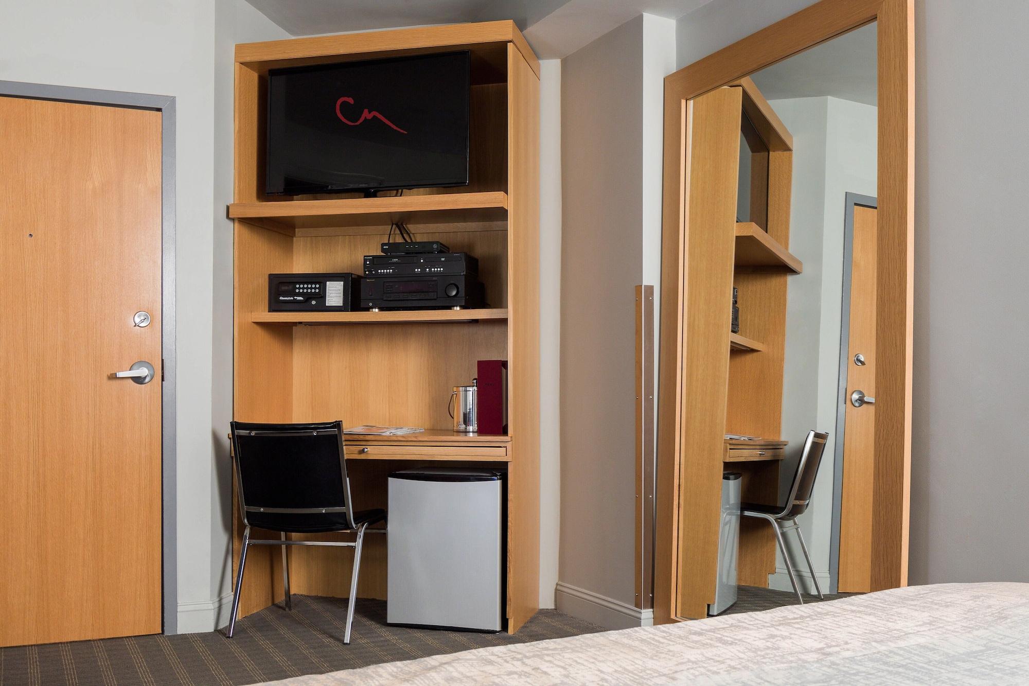 Hotel Charlesmark 3*